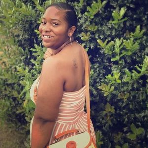 Meet your Posher, Leah